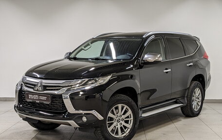 Mitsubishi Pajero Sport III рестайлинг, 2018 год, 3 300 000 рублей, 1 фотография