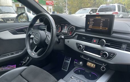 Audi A4, 2019 год, 3 600 000 рублей, 16 фотография