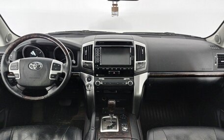 Toyota Land Cruiser 200, 2013 год, 3 840 000 рублей, 11 фотография