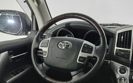 Toyota Land Cruiser 200, 2013 год, 3 840 000 рублей, 9 фотография