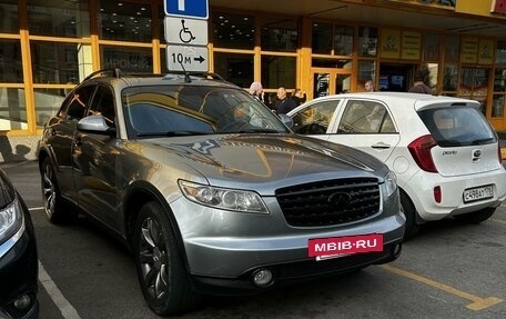 Infiniti FX I, 2003 год, 899 000 рублей, 10 фотография