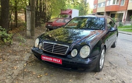 Mercedes-Benz CLK-Класс, 1998 год, 390 000 рублей, 1 фотография