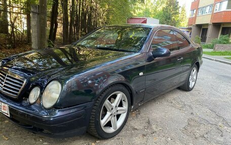 Mercedes-Benz CLK-Класс, 1998 год, 390 000 рублей, 3 фотография