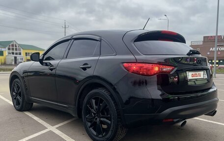 Infiniti QX70, 2017 год, 2 800 000 рублей, 10 фотография