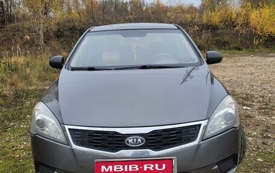 KIA cee'd I рестайлинг, 2011 год, 690 000 рублей, 1 фотография