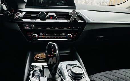 BMW 5 серия, 2017 год, 2 777 777 рублей, 26 фотография