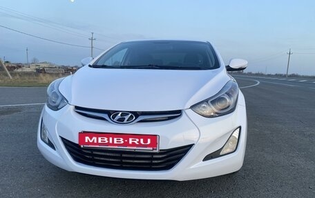 Hyundai Elantra V, 2014 год, 1 900 000 рублей, 2 фотография