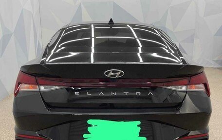 Hyundai Elantra, 2021 год, 2 135 000 рублей, 2 фотография