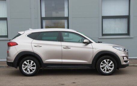 Hyundai Tucson III, 2019 год, 2 599 000 рублей, 4 фотография