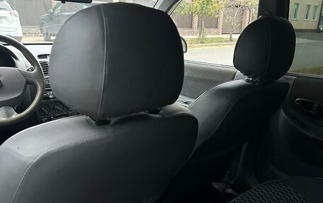 Hyundai Accent II, 2008 год, 600 000 рублей, 13 фотография