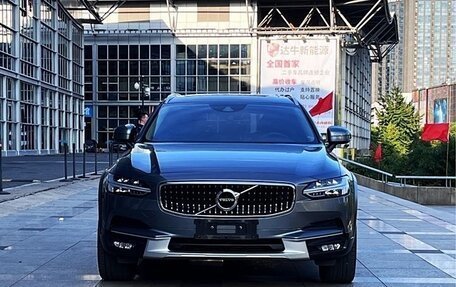 Volvo V90 Cross Country I рестайлинг, 2020 год, 3 855 000 рублей, 5 фотография