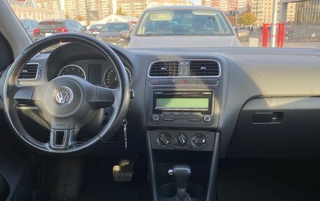 Volkswagen Polo VI (EU Market), 2010 год, 720 000 рублей, 8 фотография