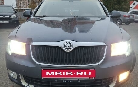 Skoda Superb III рестайлинг, 2008 год, 1 150 000 рублей, 21 фотография