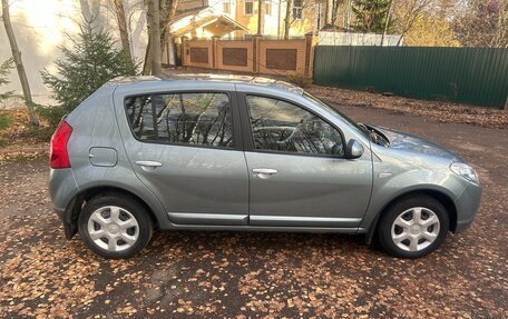 Renault Logan I, 2011 год, 785 000 рублей, 11 фотография