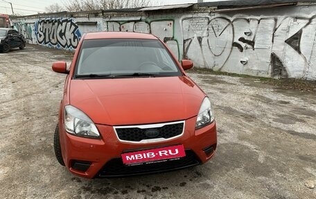 KIA Rio II, 2010 год, 640 000 рублей, 1 фотография