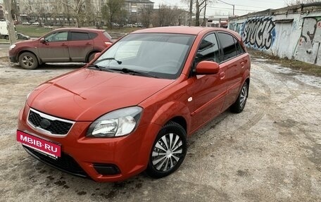 KIA Rio II, 2010 год, 640 000 рублей, 2 фотография