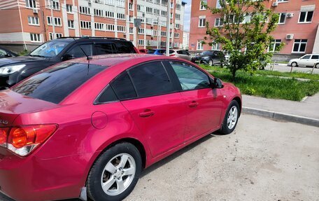 Chevrolet Cruze II, 2010 год, 650 000 рублей, 3 фотография