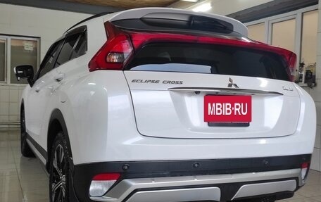 Mitsubishi Eclipse Cross, 2018 год, 2 400 000 рублей, 2 фотография