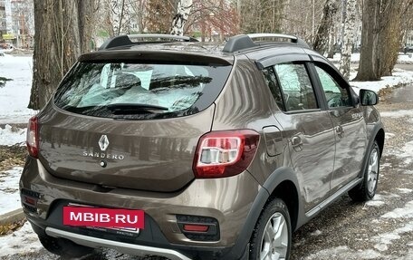 Renault Sandero II рестайлинг, 2019 год, 1 333 000 рублей, 4 фотография