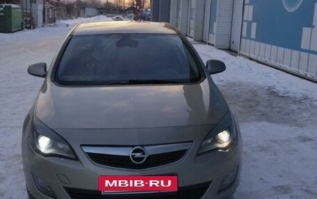 Opel Astra J, 2012 год, 780 000 рублей, 3 фотография