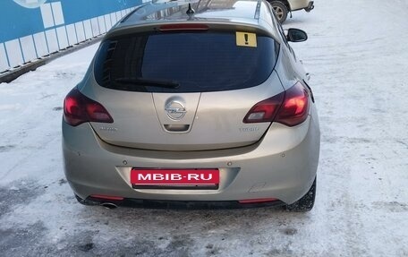 Opel Astra J, 2012 год, 780 000 рублей, 7 фотография