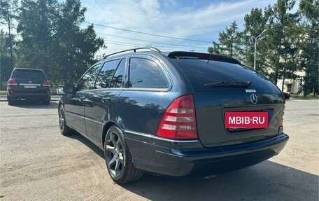 Mercedes-Benz C-Класс, 2002 год, 950 000 рублей, 9 фотография