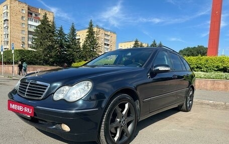 Mercedes-Benz C-Класс, 2002 год, 950 000 рублей, 4 фотография