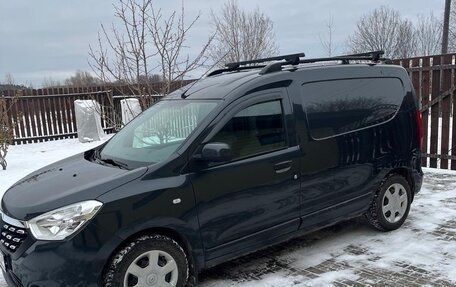 Renault Dokker, 2017 год, 1 500 000 рублей, 1 фотография