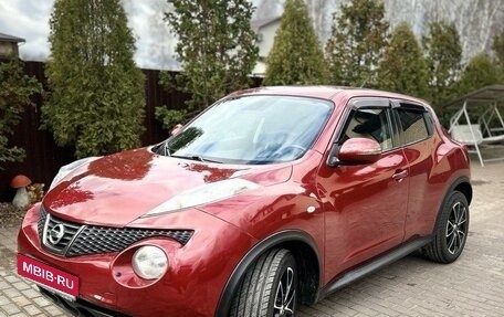 Nissan Juke II, 2011 год, 995 000 рублей, 2 фотография