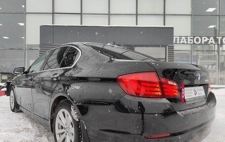 BMW 5 серия, 2011 год, 1 900 000 рублей, 21 фотография