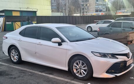 Toyota Camry, 2018 год, 2 550 000 рублей, 8 фотография