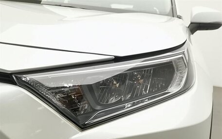 Toyota RAV4, 2021 год, 2 795 000 рублей, 13 фотография