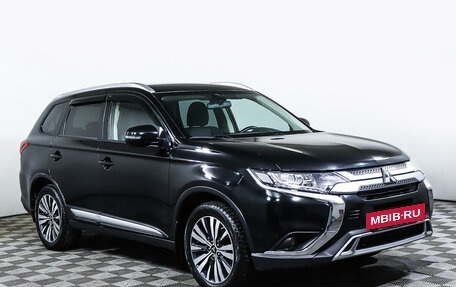 Mitsubishi Outlander III рестайлинг 3, 2021 год, 3 198 000 рублей, 3 фотография