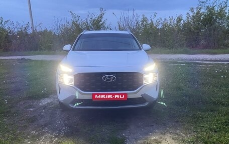 Hyundai Santa Fe IV, 2023 год, 4 500 000 рублей, 2 фотография