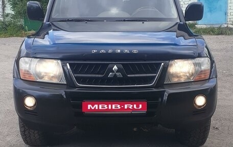 Mitsubishi Pajero III рестайлинг, 2003 год, 960 000 рублей, 1 фотография