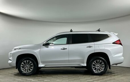 Mitsubishi Pajero Sport III рестайлинг, 2020 год, 4 049 000 рублей, 3 фотография