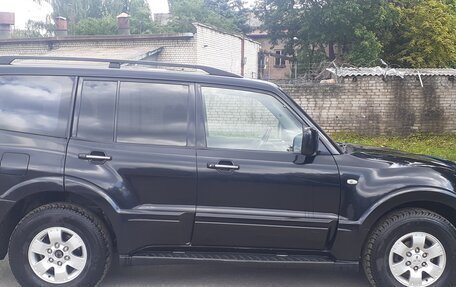 Mitsubishi Pajero III рестайлинг, 2003 год, 960 000 рублей, 2 фотография