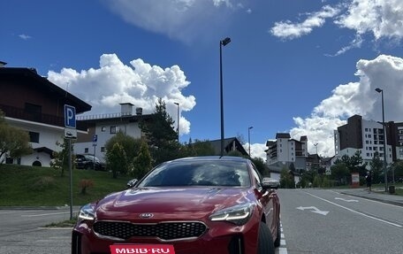 KIA Stinger I, 2021 год, 4 000 000 рублей, 1 фотография