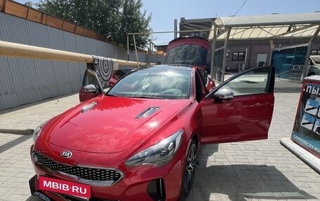 KIA Stinger I, 2021 год, 4 000 000 рублей, 8 фотография