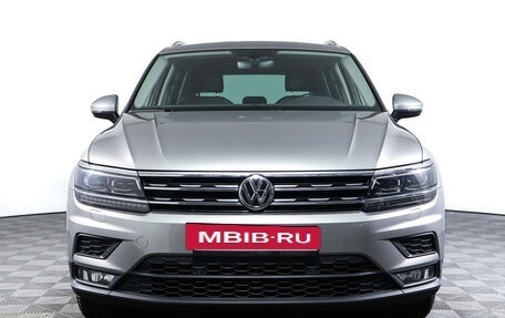 Volkswagen Tiguan II, 2018 год, 3 149 000 рублей, 2 фотография