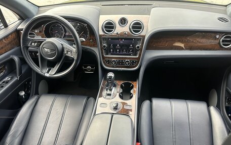 Bentley Bentayga I, 2020 год, 11 090 000 рублей, 18 фотография