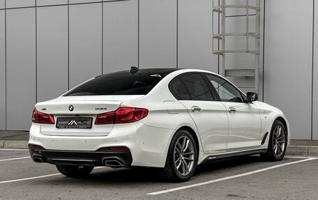 BMW 5 серия, 2018 год, 3 600 000 рублей, 6 фотография