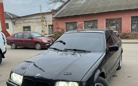 BMW 3 серия, 1994 год, 450 000 рублей, 2 фотография