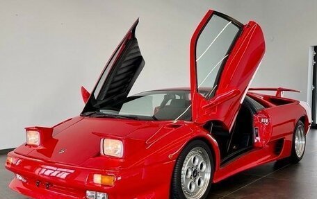 Lamborghini Diablo, 1991 год, 36 350 000 рублей, 2 фотография