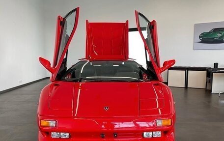 Lamborghini Diablo, 1991 год, 36 350 000 рублей, 3 фотография