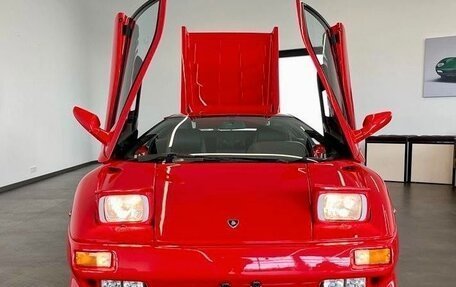 Lamborghini Diablo, 1991 год, 36 350 000 рублей, 7 фотография