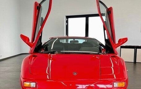 Lamborghini Diablo, 1991 год, 36 350 000 рублей, 4 фотография