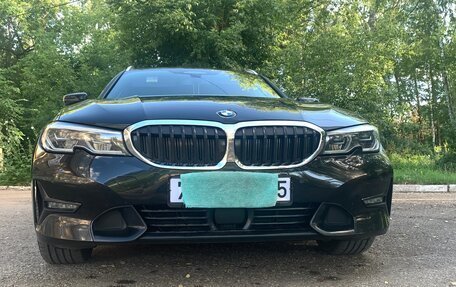 BMW 3 серия, 2019 год, 3 090 000 рублей, 2 фотография