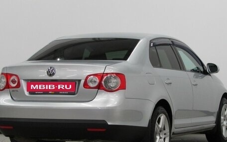 Volkswagen Jetta VI, 2009 год, 695 000 рублей, 5 фотография