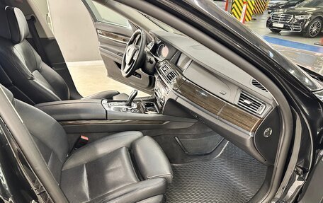 BMW 7 серия, 2012 год, 2 300 000 рублей, 9 фотография